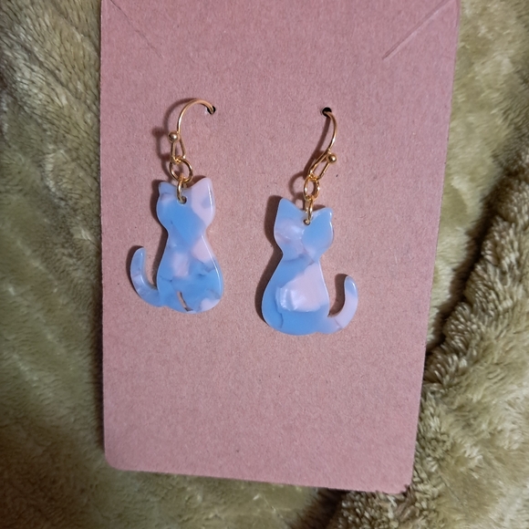 Hand crafted Blue and White cat earrings NWT - Picture 2 of 2